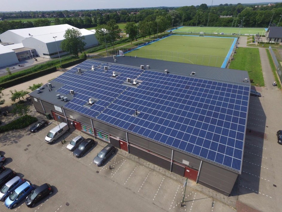 Zonnepanelen op Mariënhoeve feestelijk in gebruik dankzij CO2 Bank Utrecht