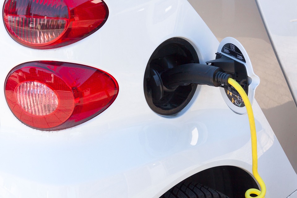 Verkoop elektrische auto's in 2018 enorm gestegen