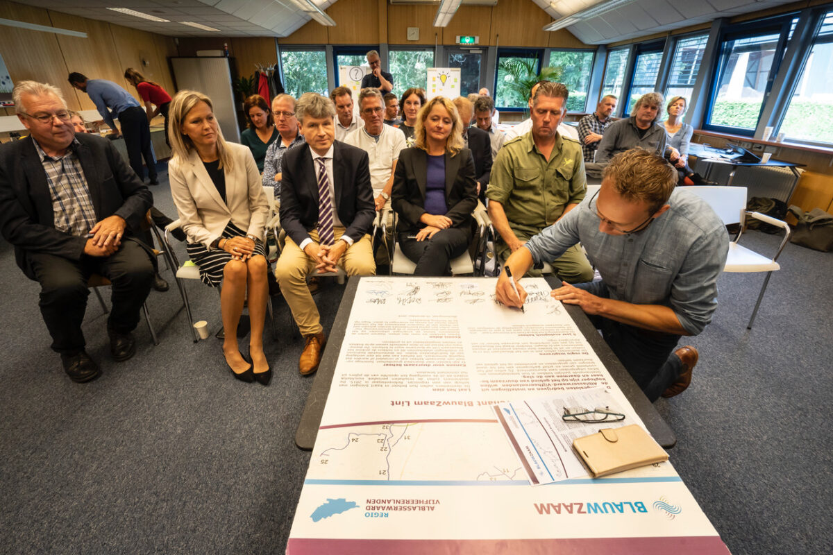 NMU ondertekent Beheerconvenant Prachtlint