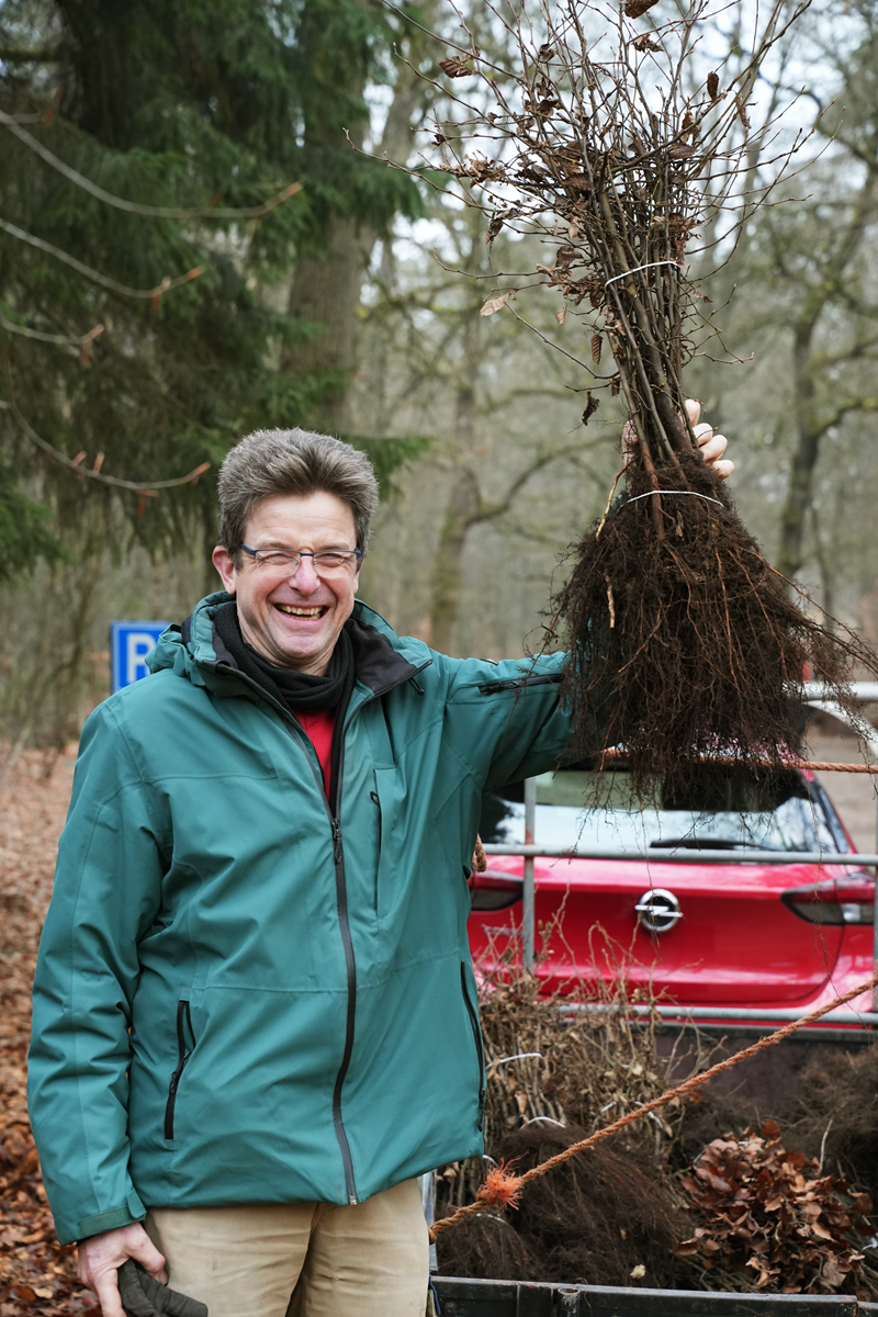 Uitdeelactie Plan Boom Utrecht: ‘Hoe meer je ziet, hoe meer je gaat waarderen’